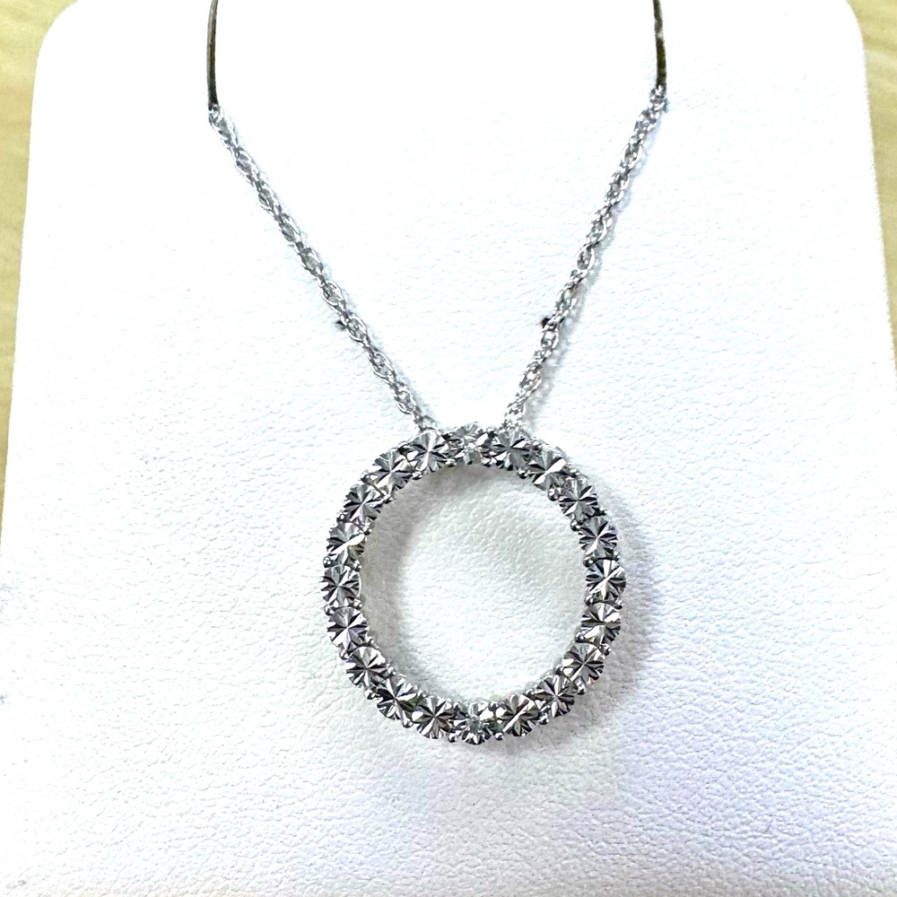 Sterling Silver Circle of Life Pendant Necklace w/ one Diamond Accent